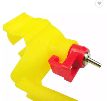 Yellow 0,03 KG Chicken Nipple Drinker System 3 μήνες Εγγύηση
