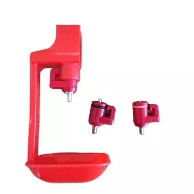 Προσαρμοσμένο μέγεθος Automatic Nipple Drinker 360 Degree Outlet Mode