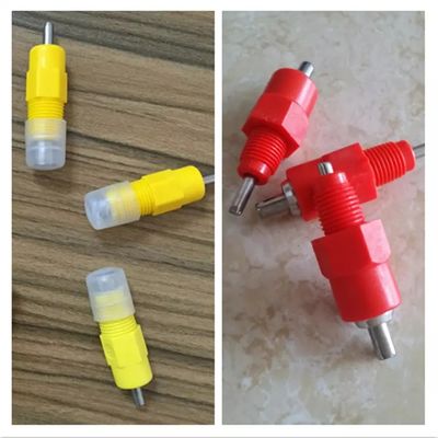 Metal Plastic Nipple Poultry Feeder Drinker 360 Degree Outlet