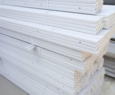Πλαστικός σωλήνας νερού για κοτόπουλο PVC 25 χιλιοστών τετράγωνος σωλήνας πόσιμου πουλερικών